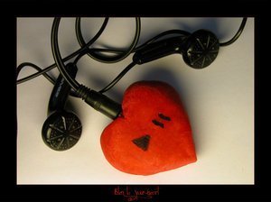 heart-headphones